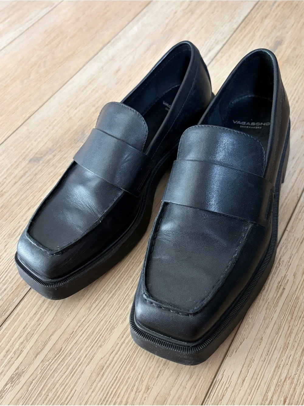 Vagabond Shoemakers Jillian Black Leather Square-Toe Penny Loafer